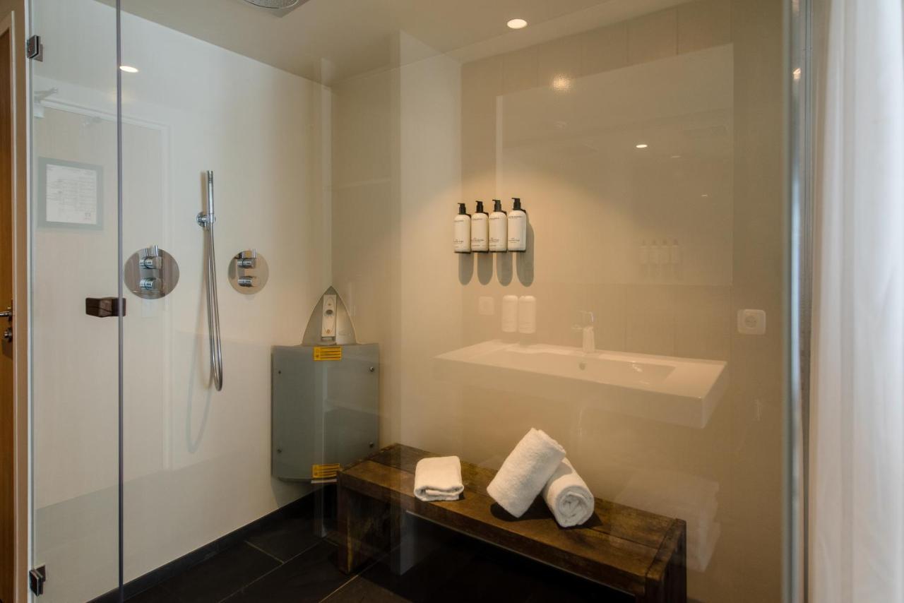 Van Heeckeren Hotel Нес Экстерьер фото