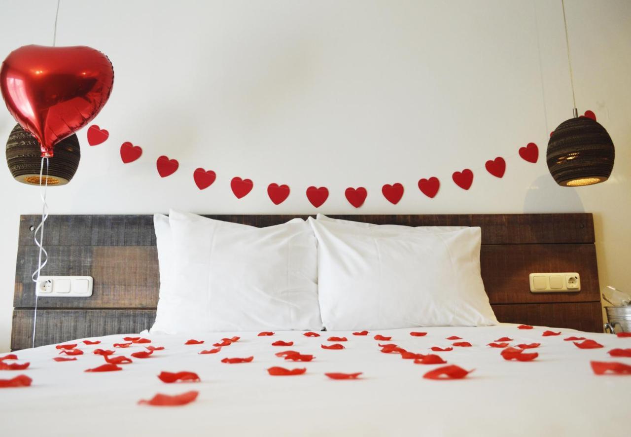 Van Heeckeren Hotel Нес Экстерьер фото