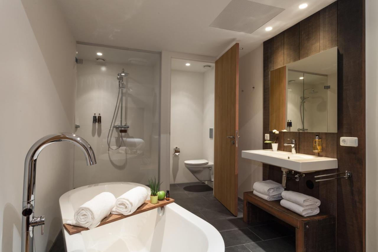 Van Heeckeren Hotel Нес Экстерьер фото